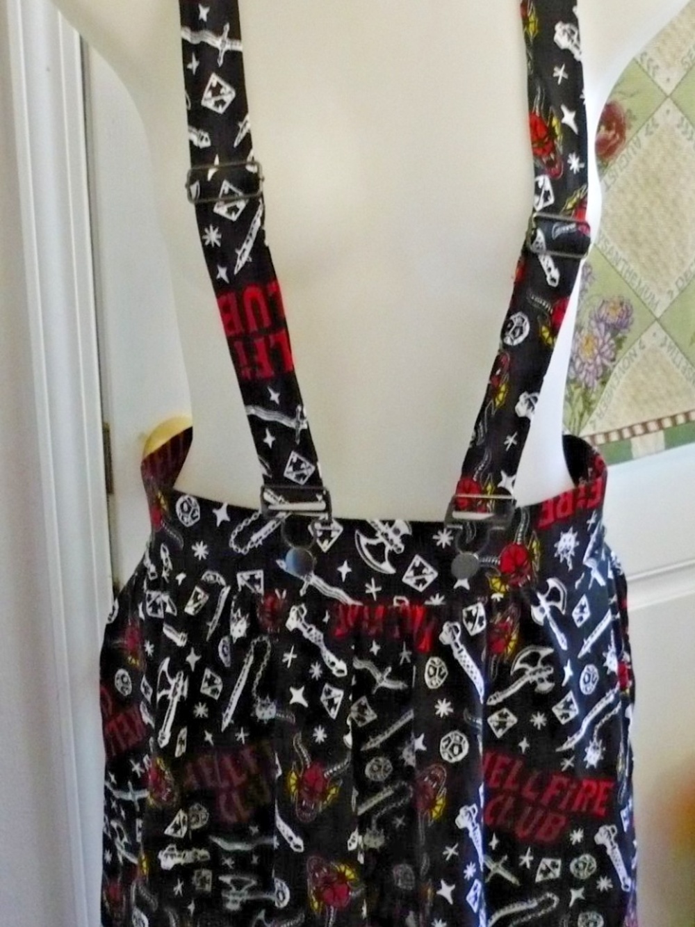 Hot Topic Stranger Things Suspender Skirt sz.3X
